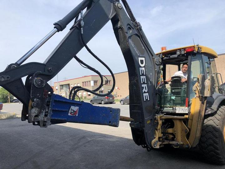 Location de marteaux hydrauliques Québec