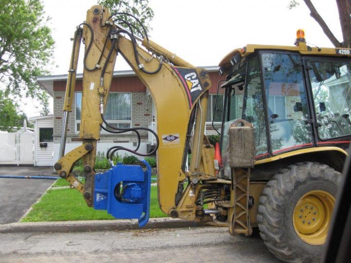 Vente de marteaux hydrauliques neufs Québec